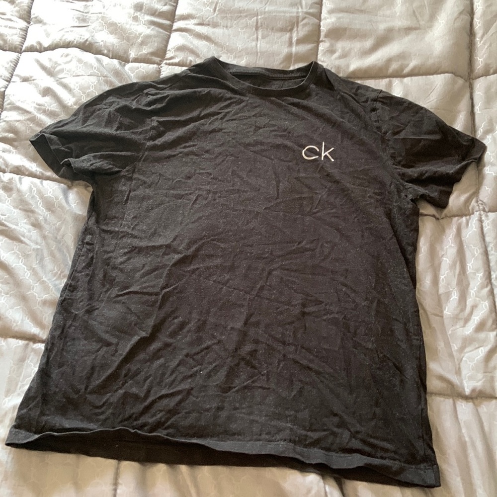 Black mens short sleeve t-shirt.